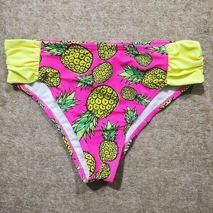Peter Miller New York Tropical Pineapple Bikini Bottom -B